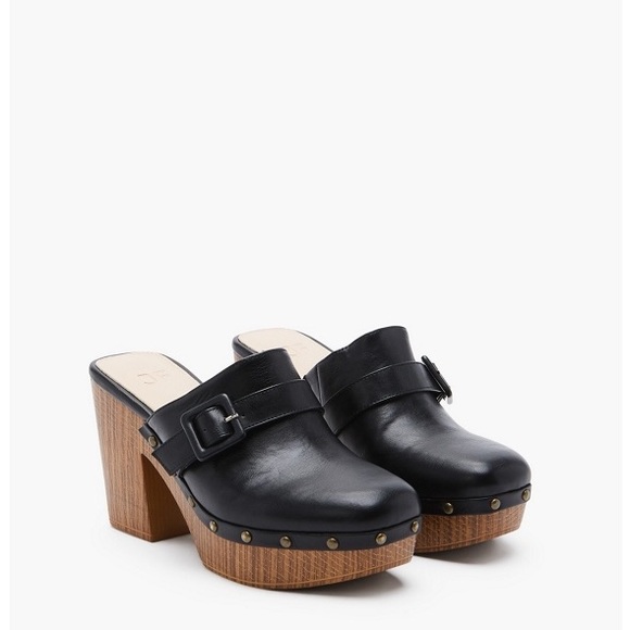 New black clog heels - Picture 2 of 10